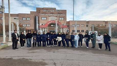  مراسم بدرقه کاروان ورزشی دانشگاه علوم پزشکی سمنان به مقصد المپیاد ورزشی کشور برگزار شد